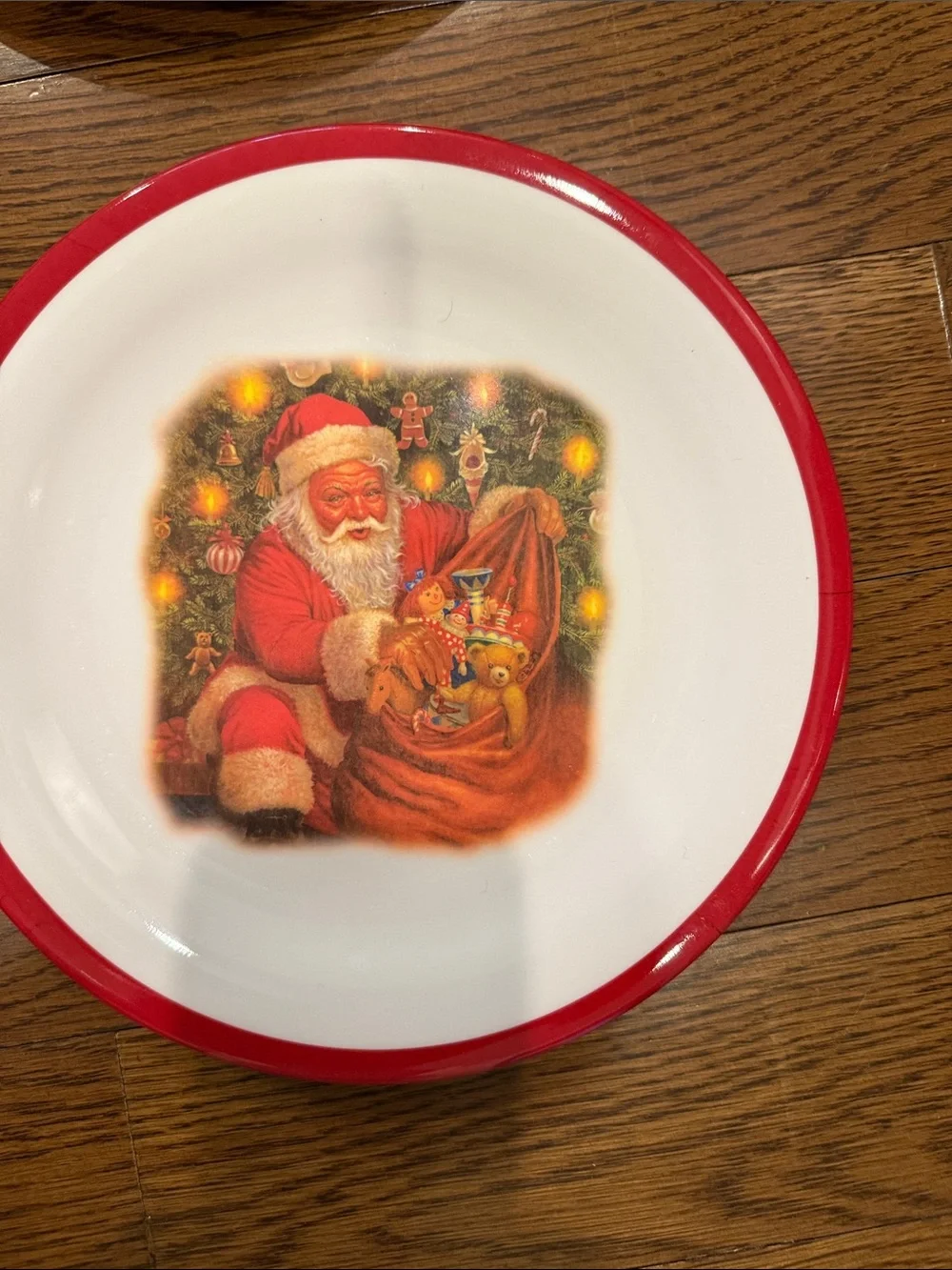 Pottery Barn Red & White Christmas Santa Dinner Plates (Set of 5)